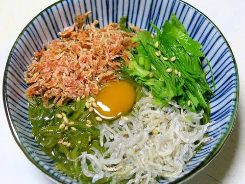 三つ葉としらすのうずらめかぶ〔#380〕